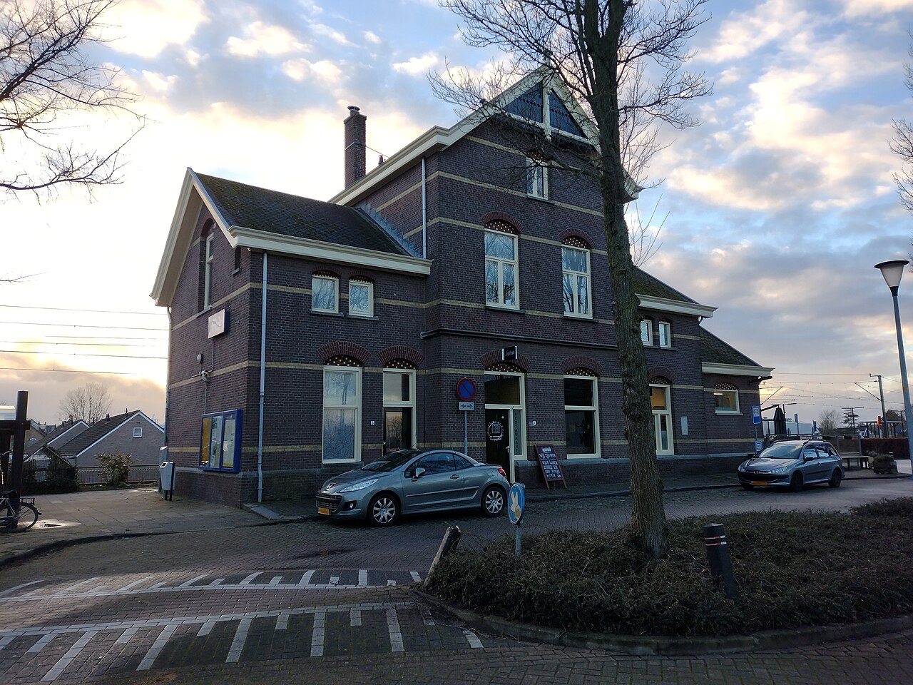 Station Obdam