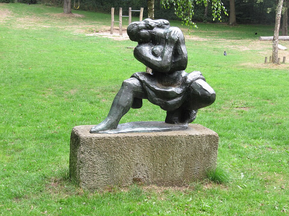 Gehurkte Vrouw