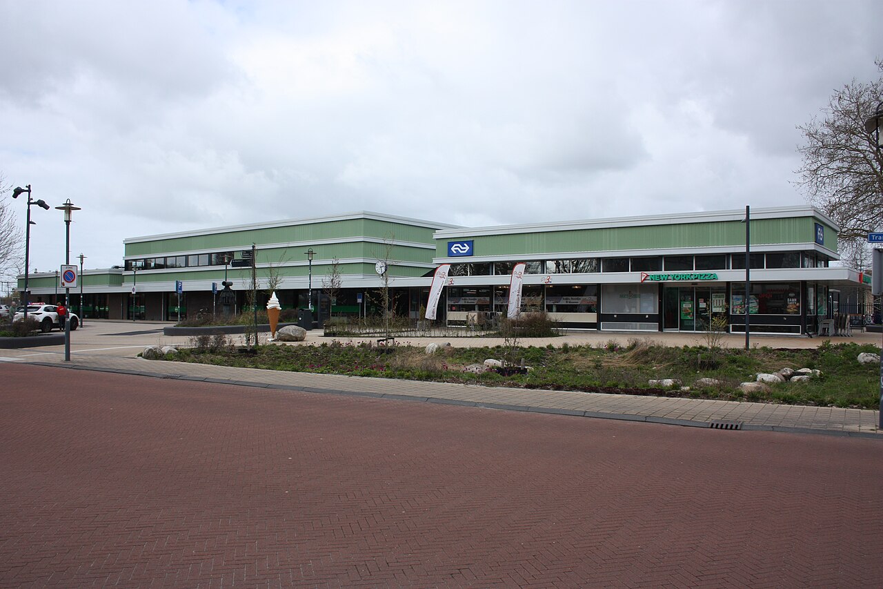 Station Steenwijk