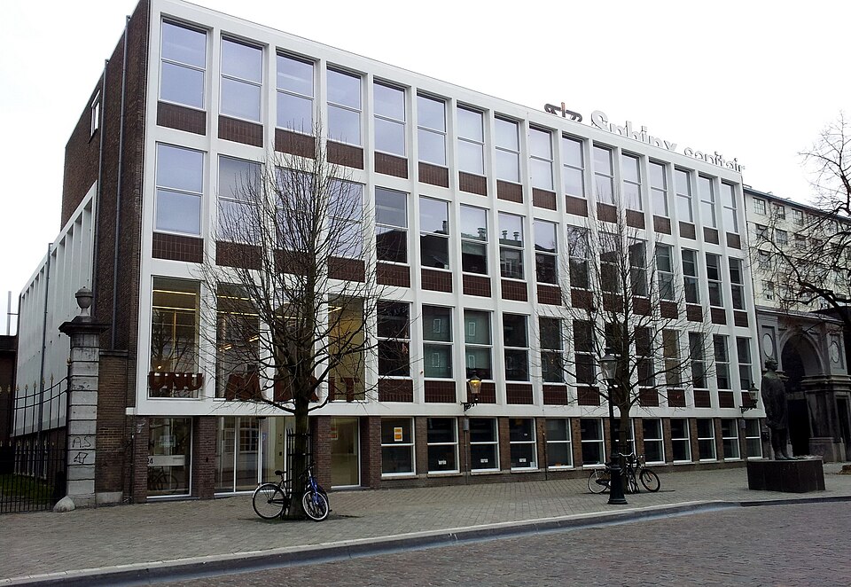 Olround Maastricht & Prison Island