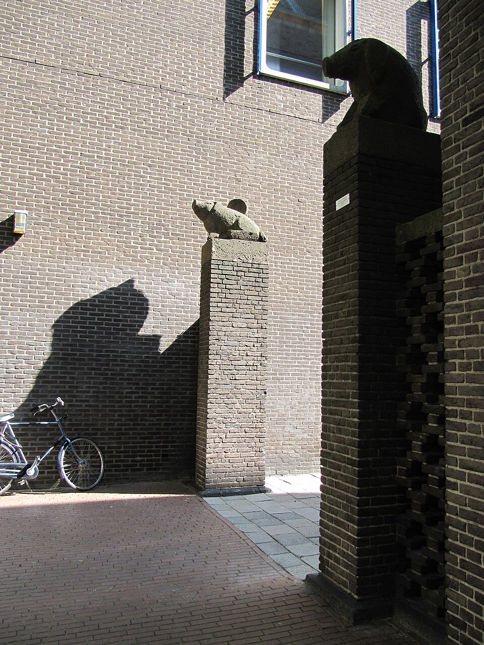 Twee spaarvarkens